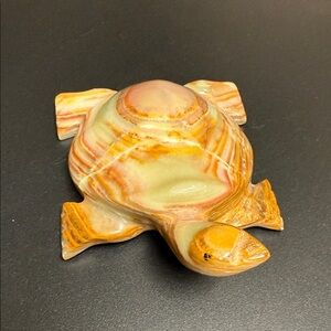 Vintage Onyx banded turtle